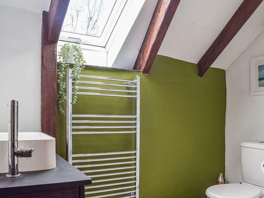 Shower room | The Stables, Fowey