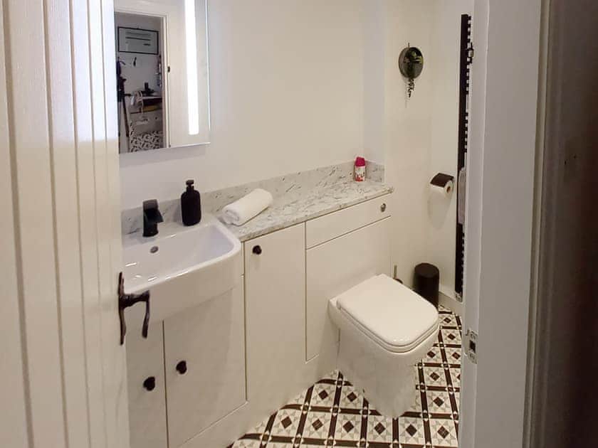 Shower room | Stable Cottage, Alnwick