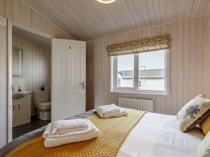 Double bedroom | Acer Lodge, Mercia Marina, Willington