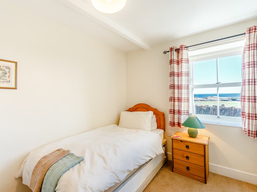 Single bedroom | Dovecote Cottage, Embleton