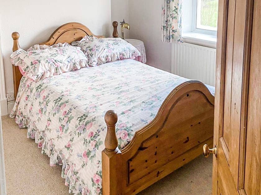 Double bedroom | New Cottage, Penmaenpool, Dolgellau