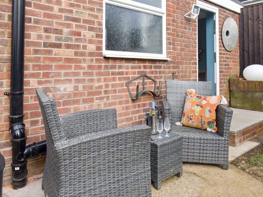 Outdoor area | Polly’s Place, Freshwater