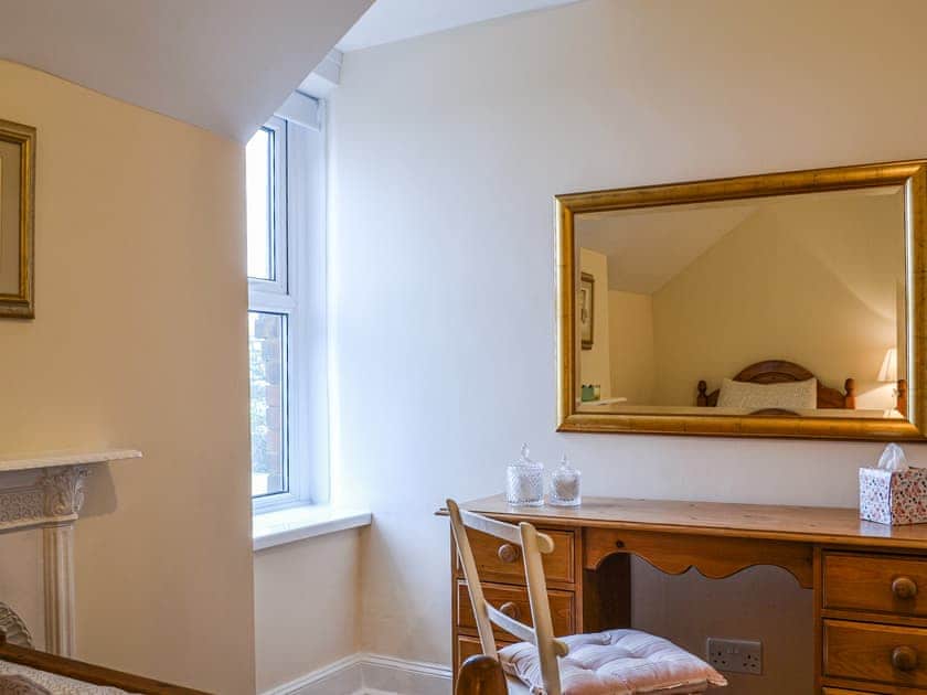 Twin bedroom  | School Cottage - Old School Holidays, Gembling