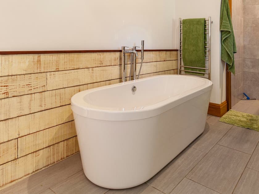 Bathroom | Amber Lodge, Ashover