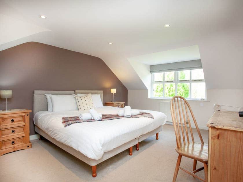 Double bedroom | The Farmhouse, Carnmenellis, between Falmouth and St Ives