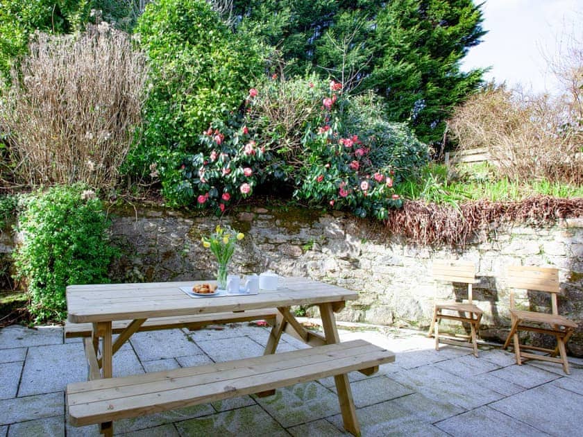 Patio | The Farmhouse, Carnmenellis, between Falmouth and St Ives