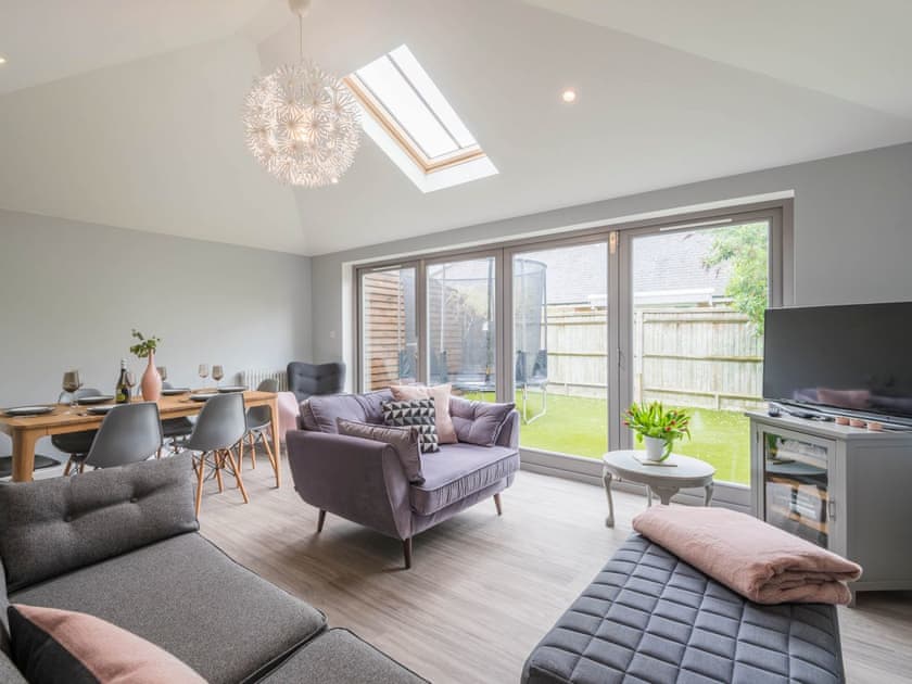 Twickenham Green Apartment (ref UK35105) in Twickenham