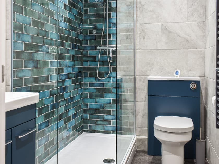 Shower room | No 1 @ Park Lodge, Buxton