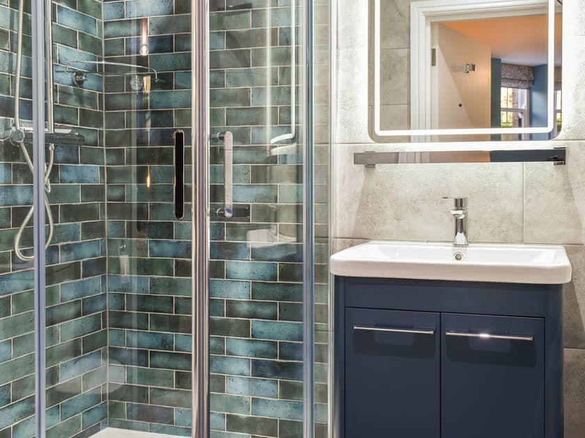 Shower room | No 1 @ Park Lodge, Buxton