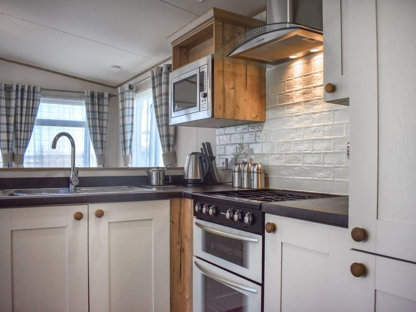 Kitchen | Everard - Flask Country Lodges, Robin Hood’s Bay