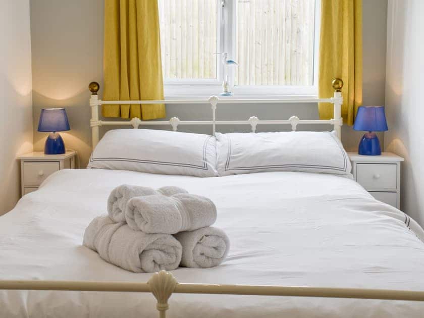 Double bedroom | Beach Cottage, Benllech