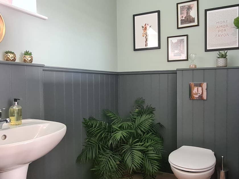 Ground floor toilet | The Cart House, Duns