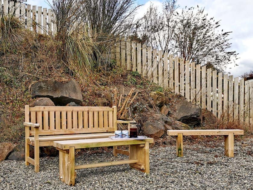 Sitting-out-area | Braeside House, Isle of Mull