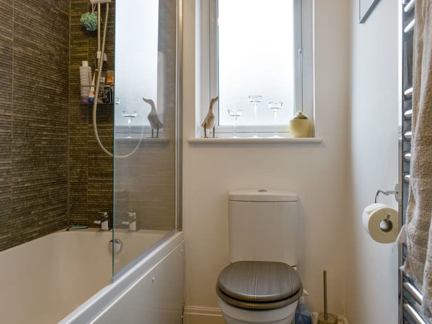 Bathroom | Hornby Cottage, St. Michael’s on Wyre