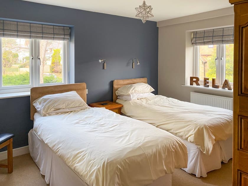 Twin bedroom | Shoreline Penthouse, Alnmouth