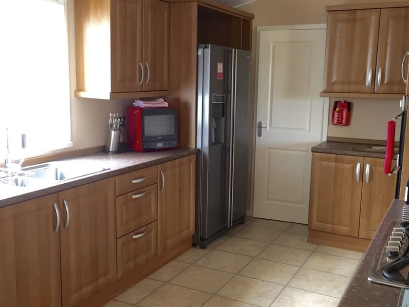 Kitchen | Cheviot Luxury Lodge - Felmoor Holiday Park, Felton