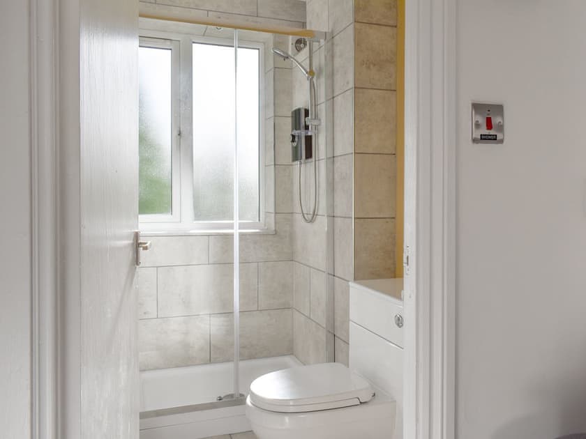 Shower room | The Snug, Bowness-On-Windermere
