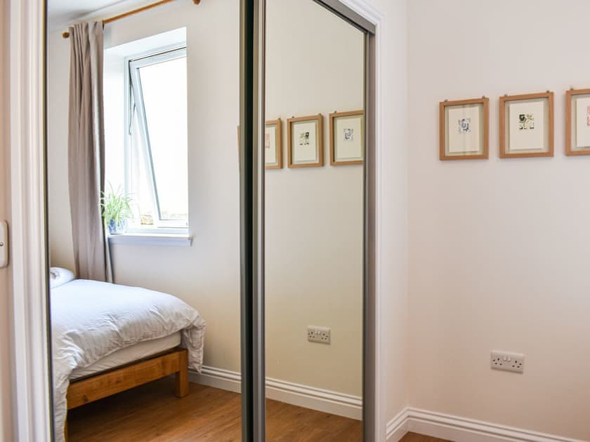 Twin bedroom | Watersreach, Collieston