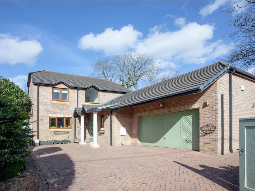Exterior | Lark Rise, Northam, near Westward Ho!