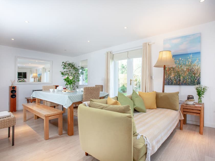 Open plan living space | Lark Rise, Northam, near Westward Ho!