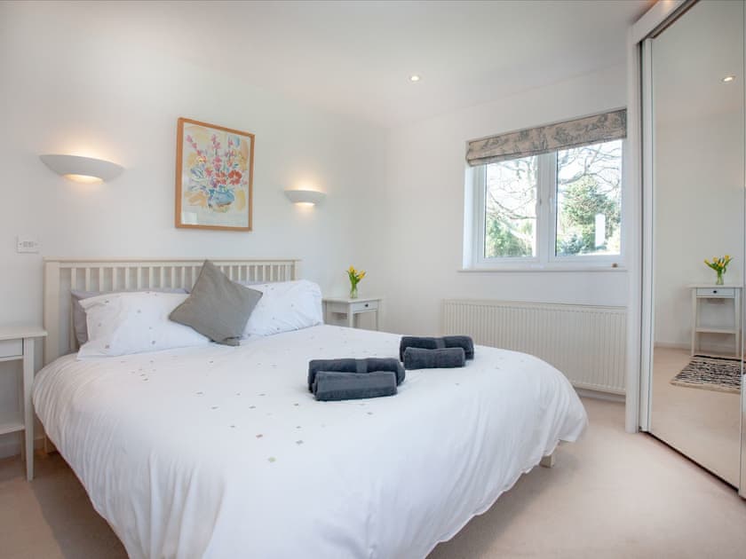 Master bedroom | Lark Rise, Northam, near Westward Ho!