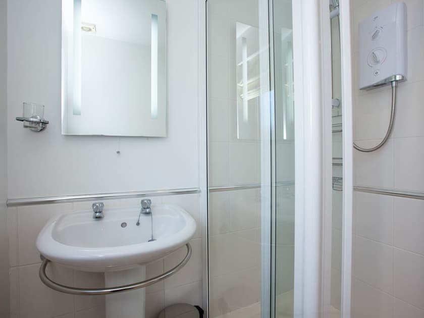 Shower room | Lark Rise, Northam, near Westward Ho!
