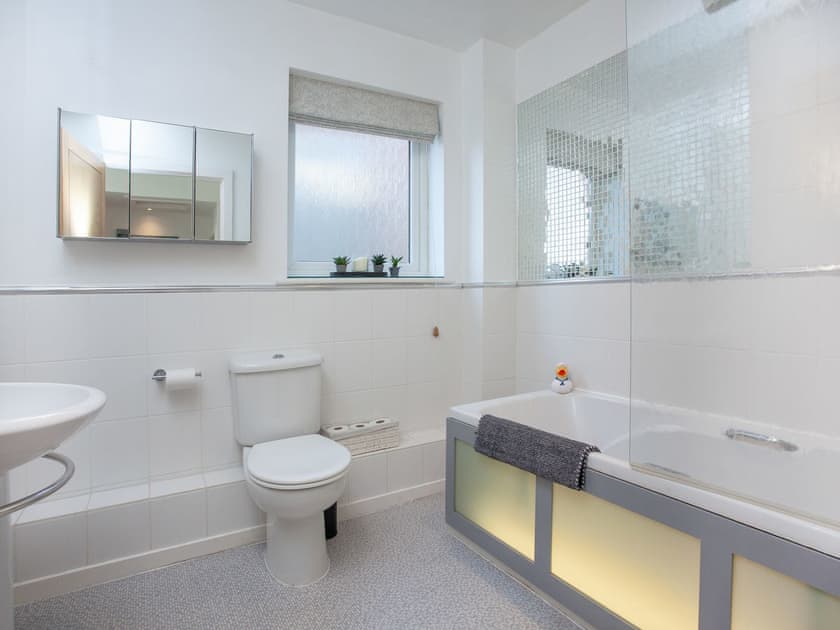 Bathroom | Lark Rise, Northam, near Westward Ho!