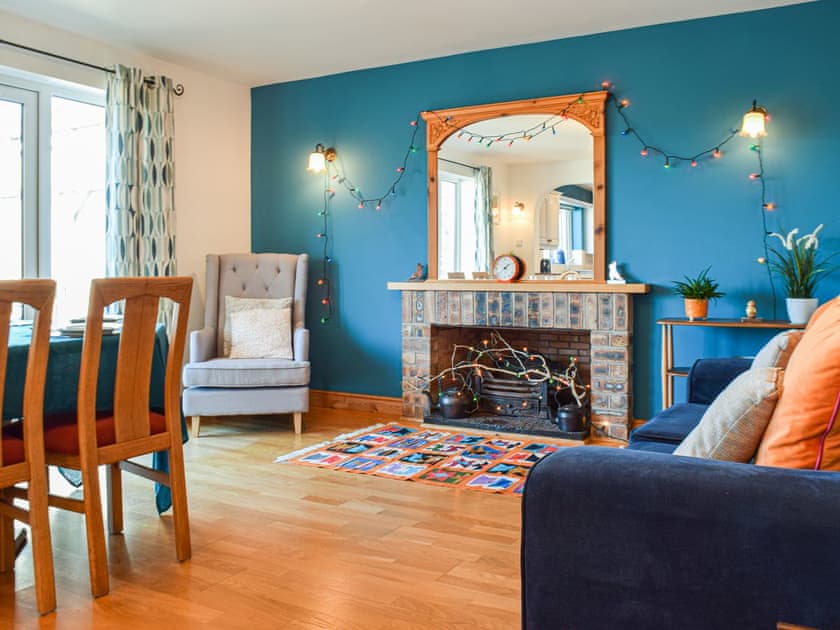 Dining room | Pippin Howe, Seaton