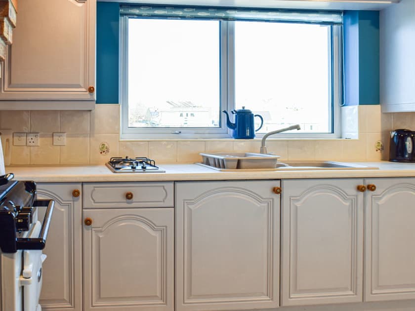 Kitchen | Pippin Howe, Seaton
