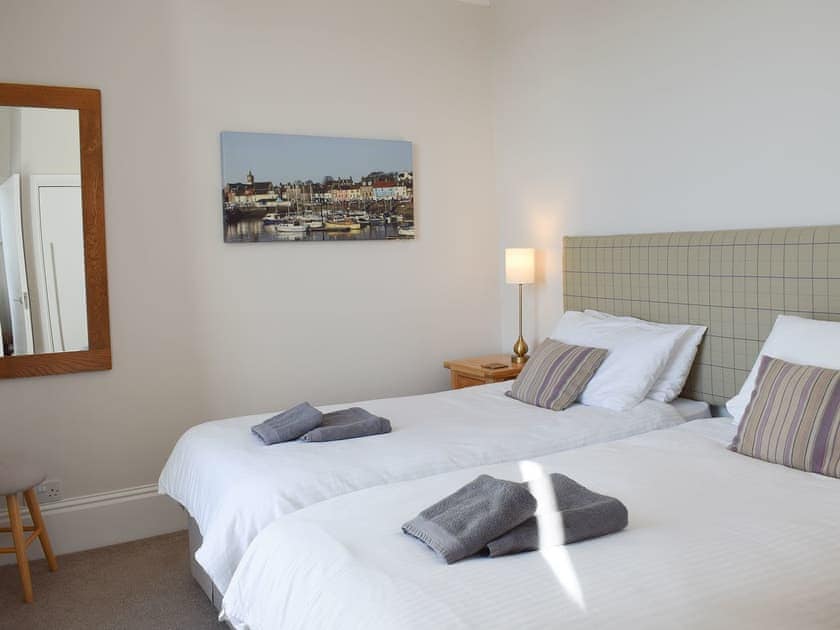 Twin bedroom | Harbourside Apartment, Anstruther