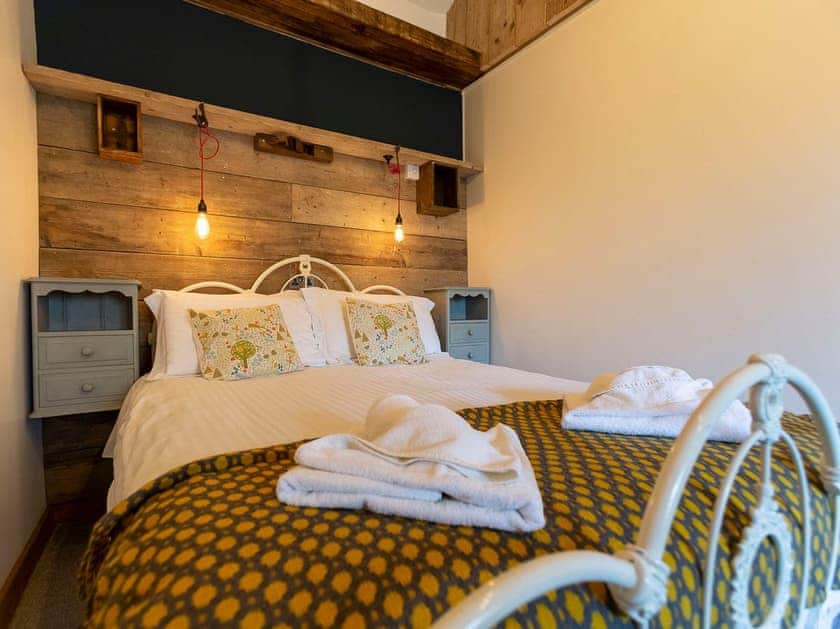 Double bedroom | Hayloft - Court Farm Holidays, Marhamchurch, near Bude