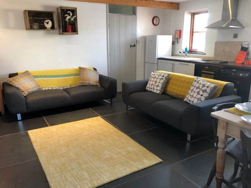 Open plan living space | Parlour - Court Farm Holidays, Marhamchurch, near Bude