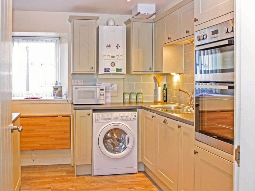 Kitchen | Apartment 8, Banff