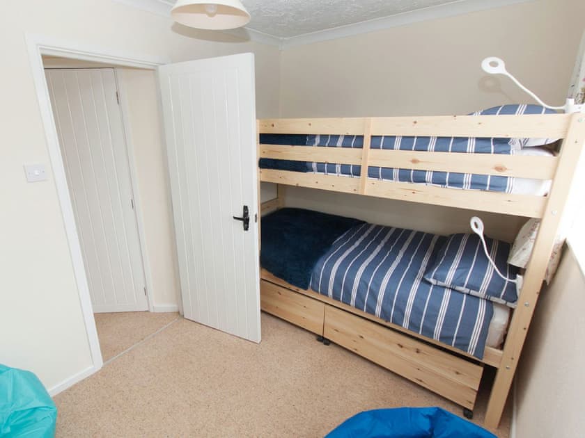 Second bedroom with bunk beds | The Roost, Northrepps