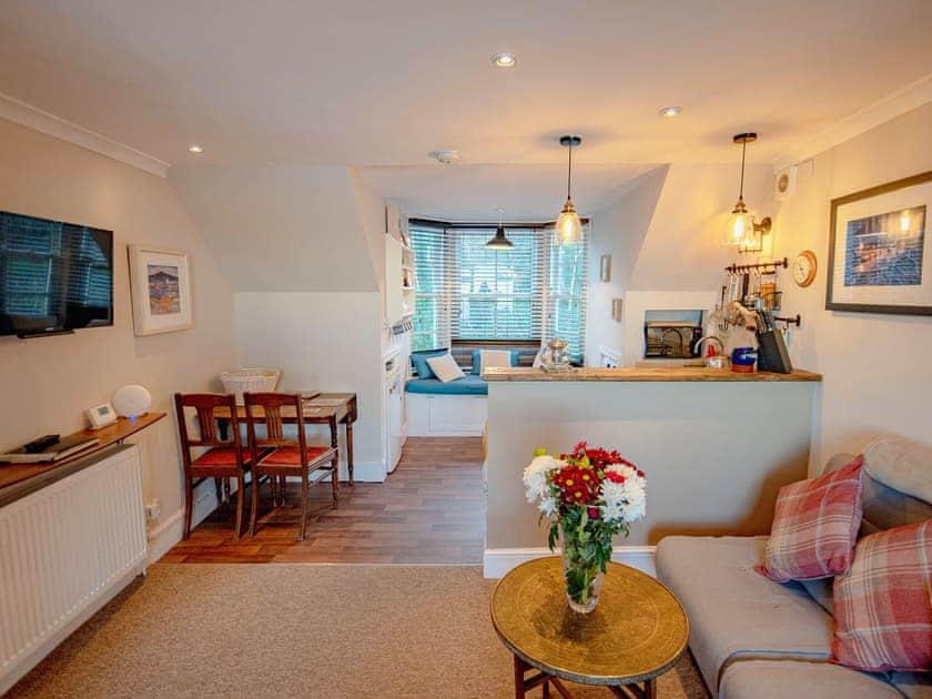 Open plan living space | Forth Reflections, South Queensferry