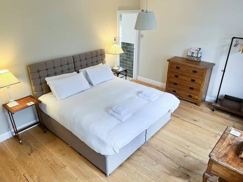 Double bedroom | Point Park, Taynuilt