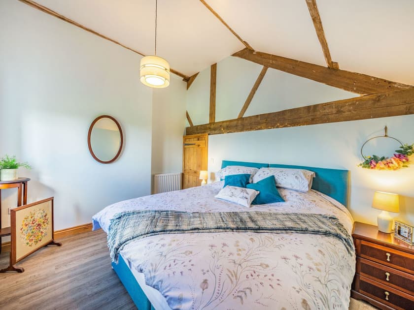 Double bedroom | Horsecroft - East View Farm, Westbrook