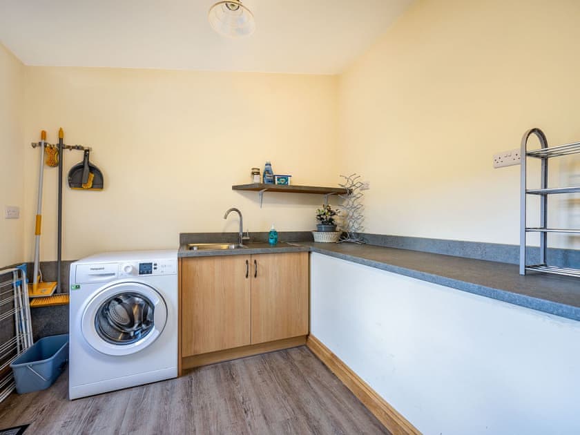 Utility room | Horsecroft - East View Farm, Westbrook