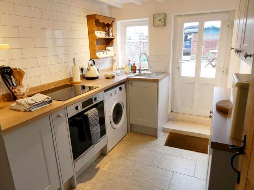 Brand new kitchen fitted March 2022 | Jenny’s Cottage, Mundesley
