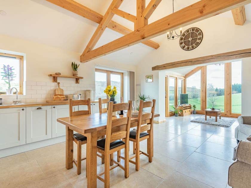 Open plan living space | Meg’s Rest, Bettws Cedewen