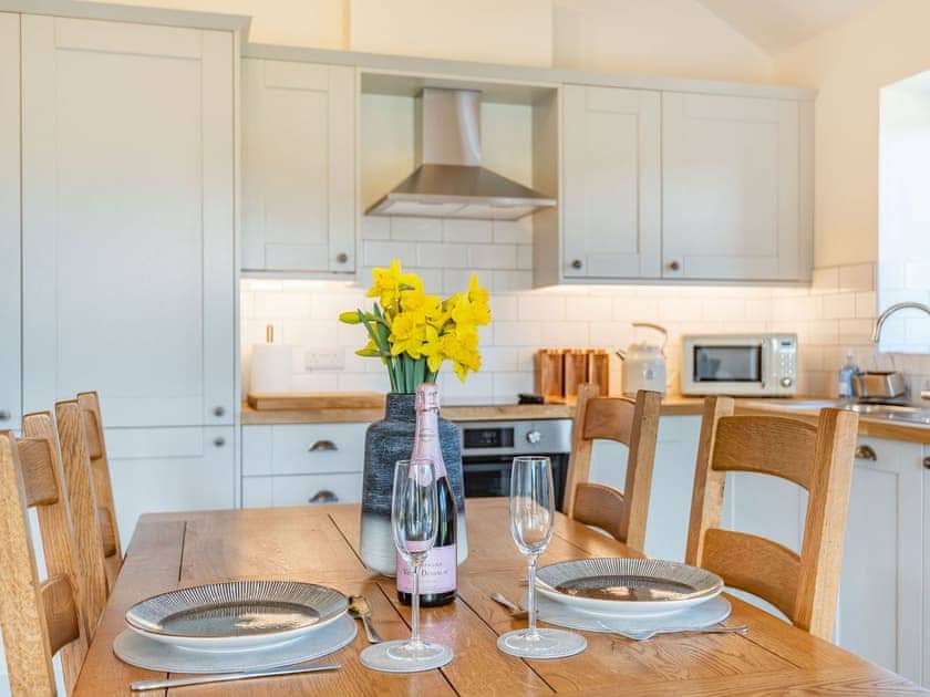 Open plan living space | Meg’s Rest, Bettws Cedewen