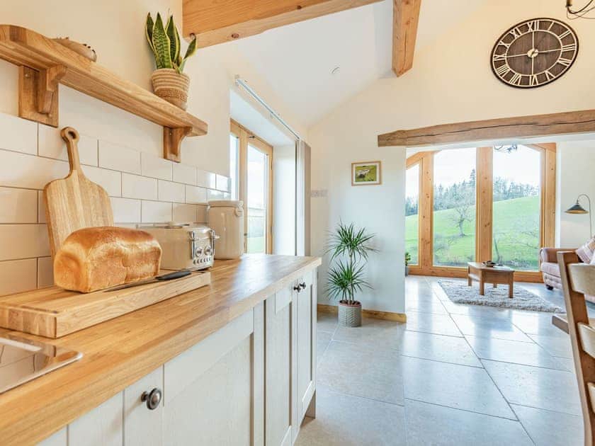 Open plan living space | Meg’s Rest, Bettws Cedewen
