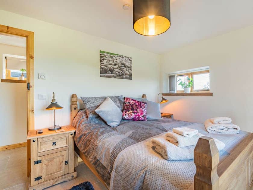 Double bedroom | Meg’s Rest, Bettws Cedewen