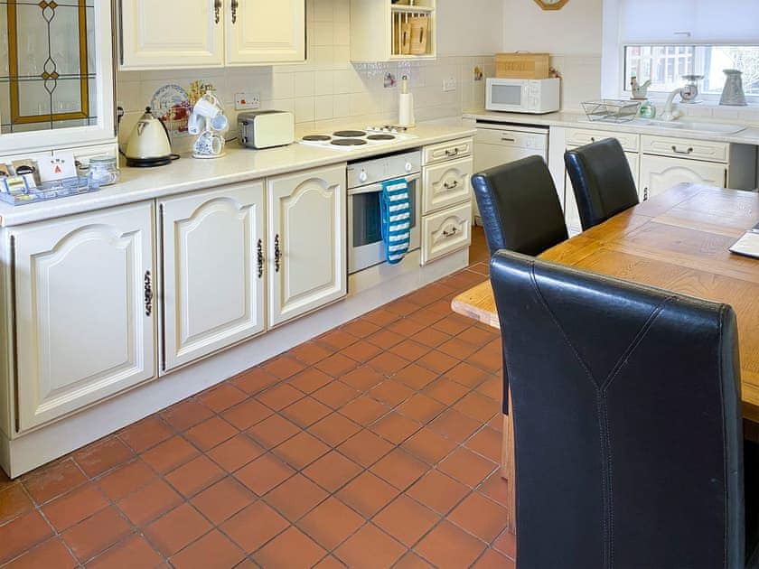 Kitchen/diner | Granary Cottage - Peigh Hills Farm, Tritlington, near Morpeth