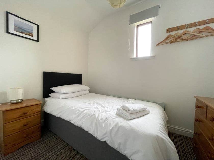 Single bedroom | Rhianchaitel House, Bettyhill