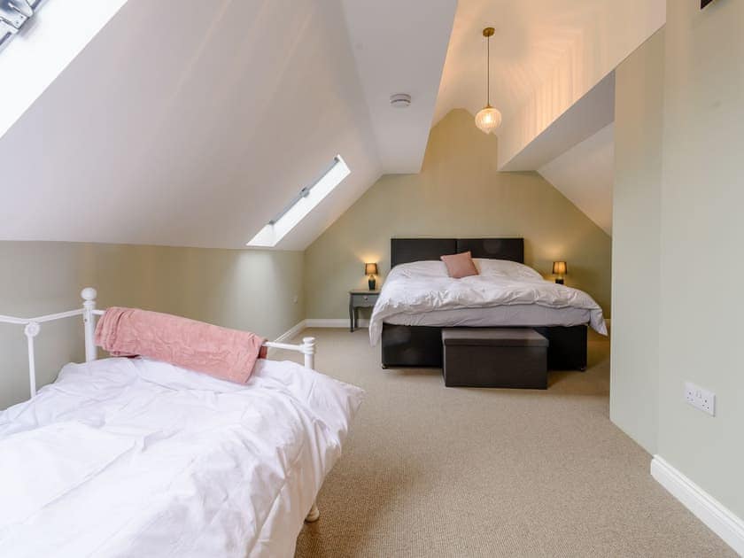 Twin bedroom | Sheep Dip Cottage, Egton Grange