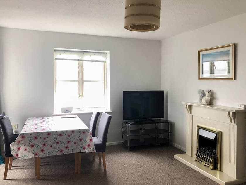 Dining Area | Thames View, Woolwich