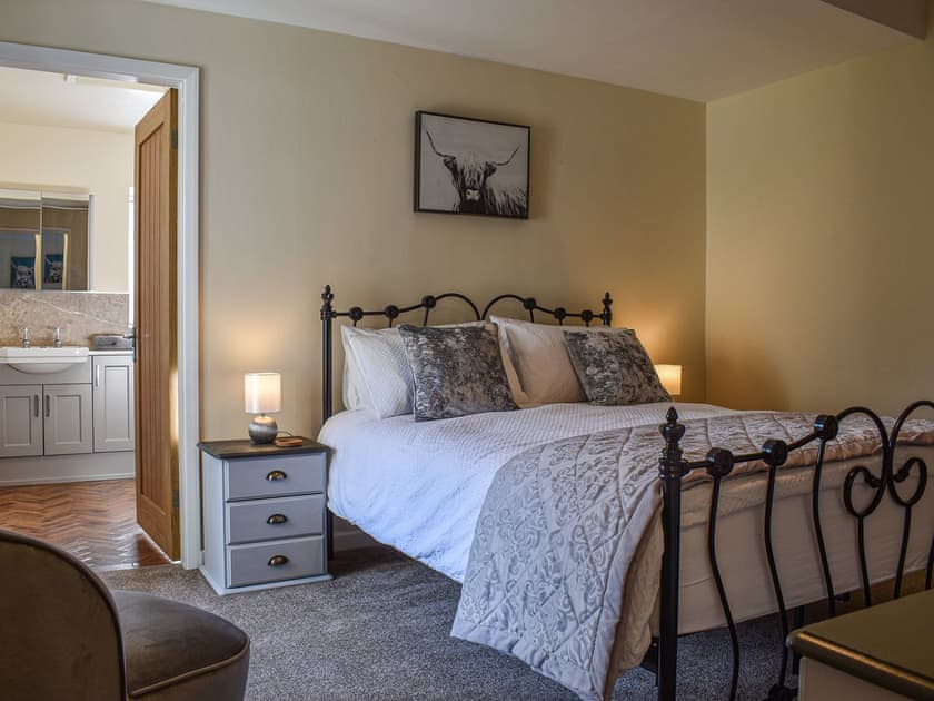Double bedroom | Low View, Buxton