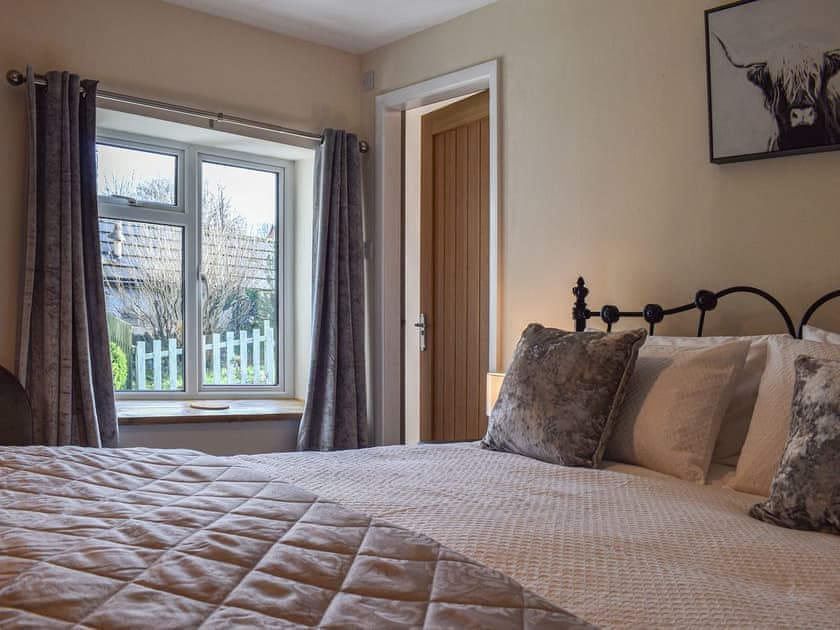 Double bedroom | Low View, Buxton