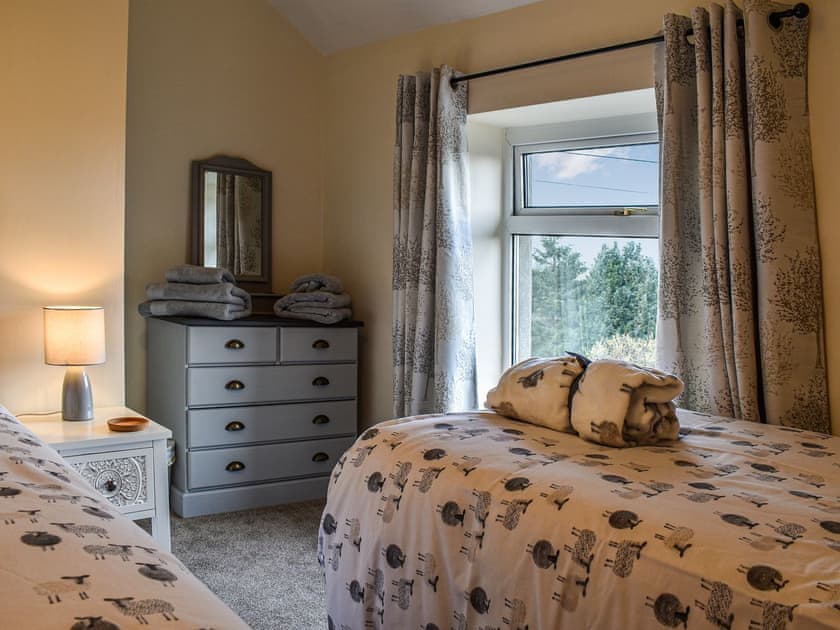Twin bedroom | Low View, Buxton